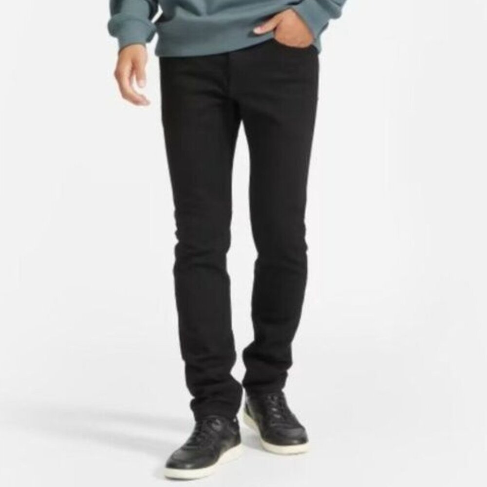 Everlane Men The Skinny 4 Way Stretch Organic Cotton Jean | Uniform Black 29x28